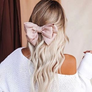 Pink Oversized Bow Hair Clip